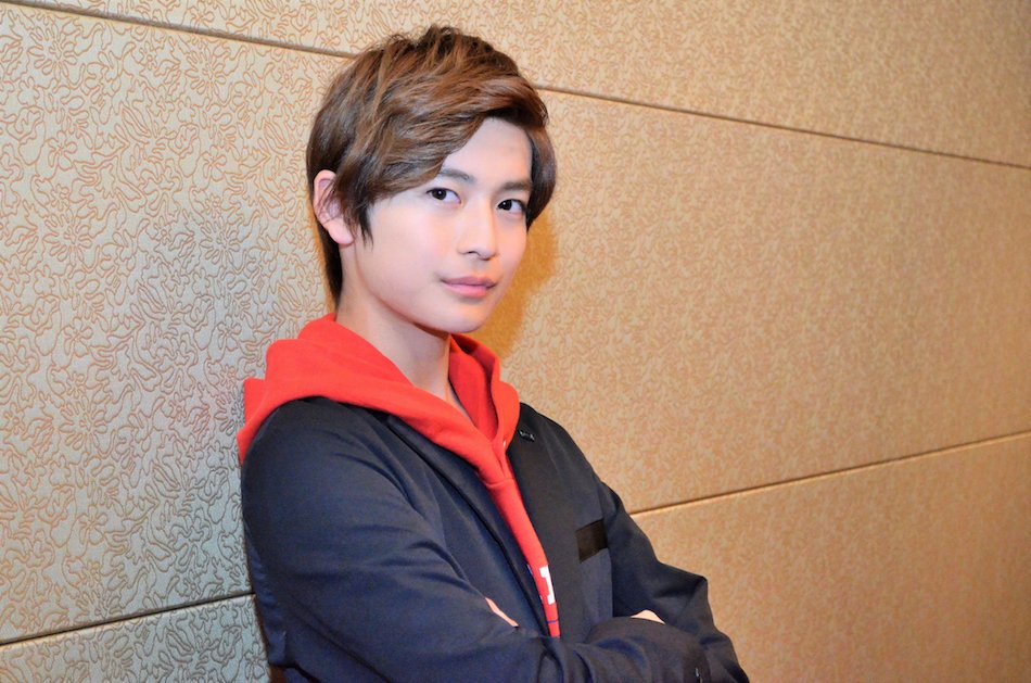 仮面ライダーゼロワン役の高橋文哉