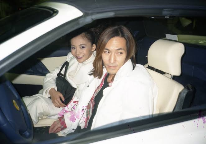 小室哲哉の結婚歴