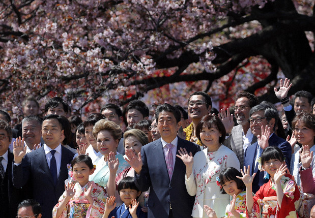 桜を見る会に招待